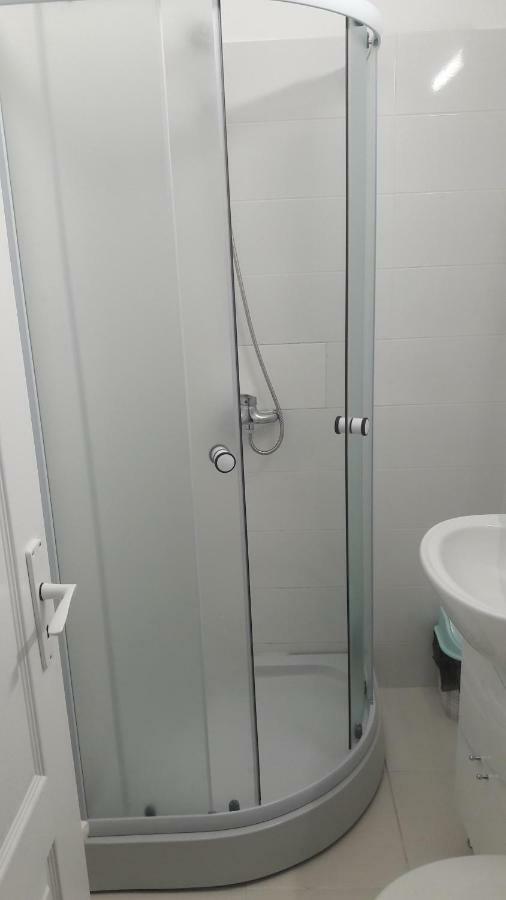 Melody Apartment Alba Iulia Bagian luar foto