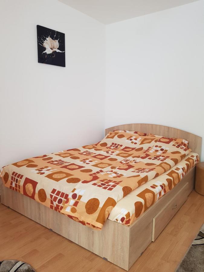 Melody Apartment Alba Iulia Bagian luar foto